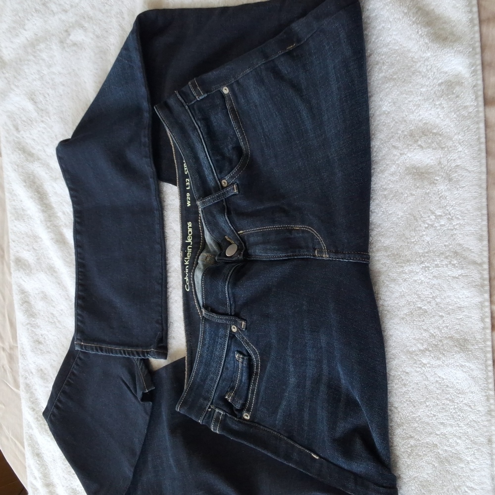 Calvin Klein men's  dark blue straight jeans Waist 29 Length 32